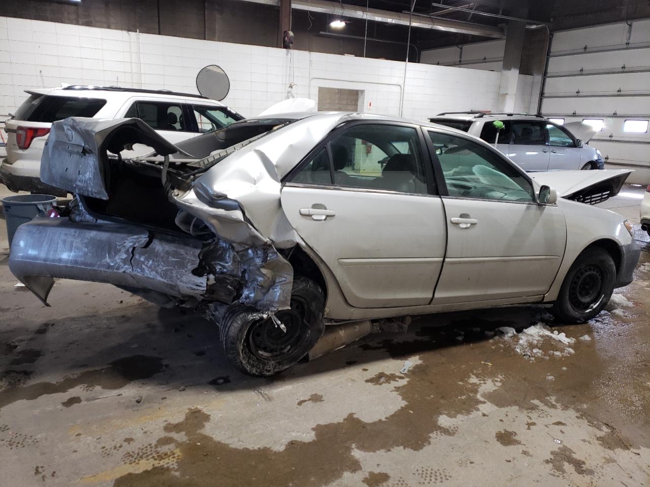2006 Toyota Camry VIN 4T1BE32K66U153375 Copart auction photo, rear end / front end damage thumbnail 3
