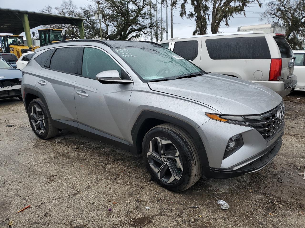 2024 Hyundai Tucson VIN KM8JECD18RU235807 Copart auction photo, side / front end damage thumbnail 4