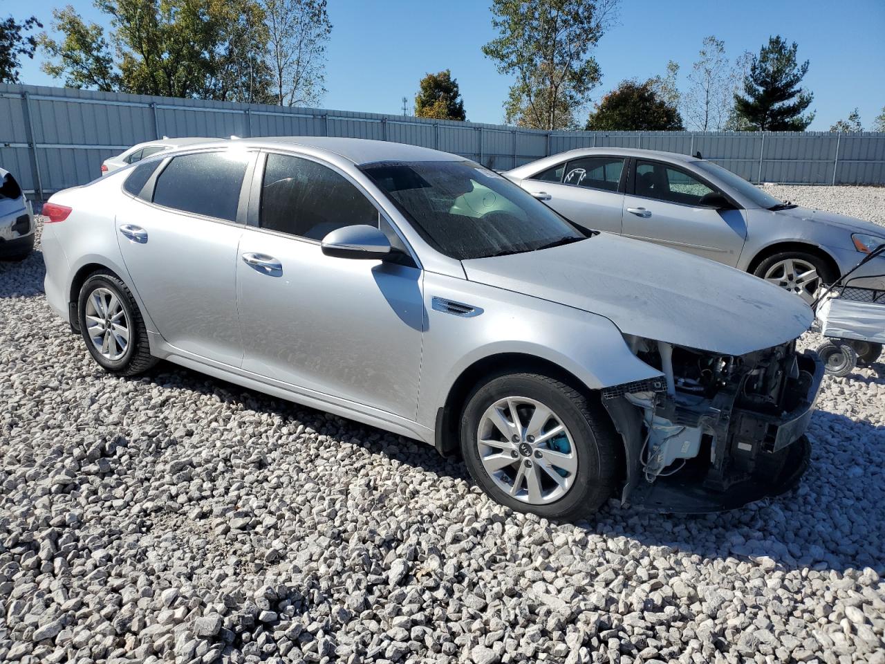 2018 KIA Optima VIN 5XXGT4L32JG222378 Copart auction photo, front end damage thumbnail 4