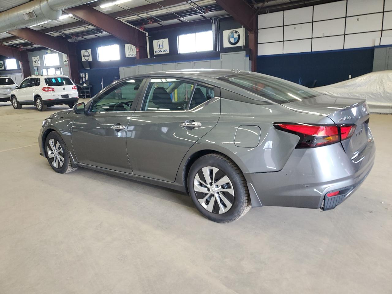 2019 Nissan Altima VIN 1N4BL4BV6KC162044 Copart auction photo, side / minor dent/scratches damage thumbnail 2