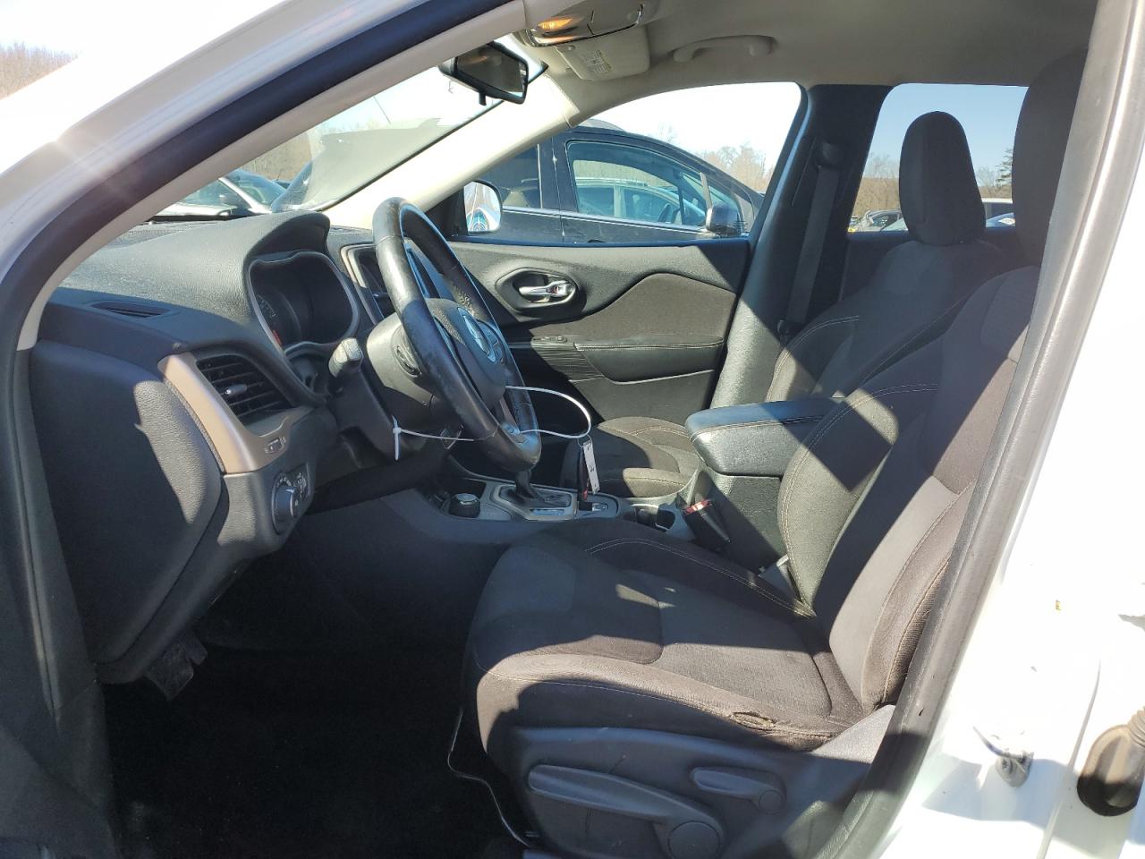 2016 Jeep Grand Cherokee VIN 1C4PJMCB8GW187916 Copart auction photo, front end / minor dent/scratches damage thumbnail 7