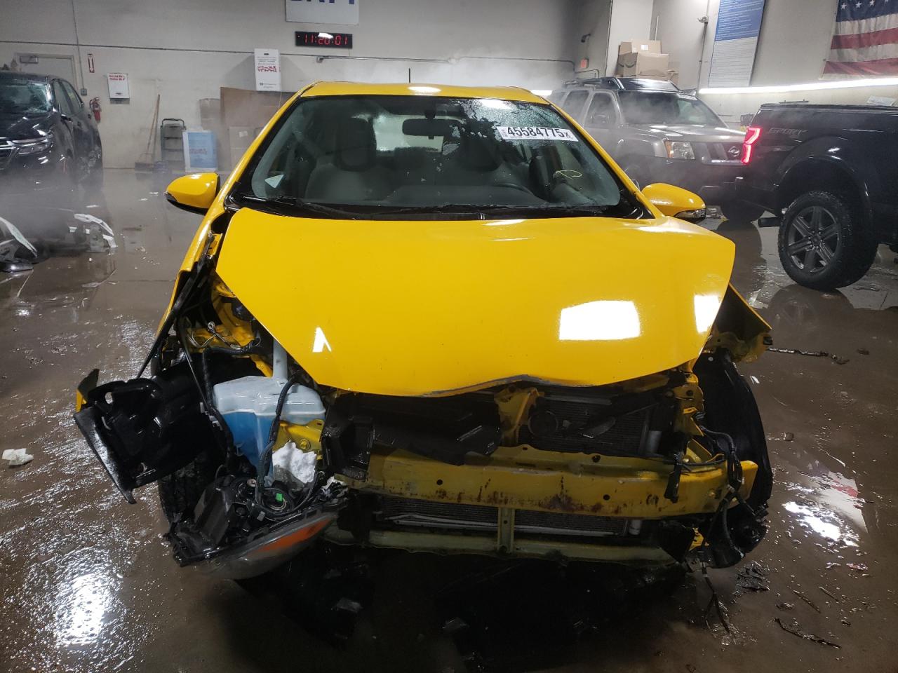 2014 Toyota Prius VIN JTDKDTB34E1076943 Copart auction photo, front end damage thumbnail 5