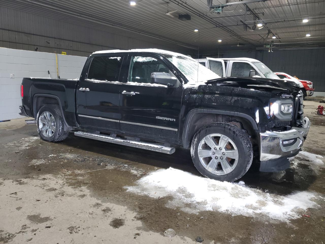 2017 GMC Sierra VIN 3GTU2NEJ6HG186550 Copart auction photo, front end damage thumbnail 4