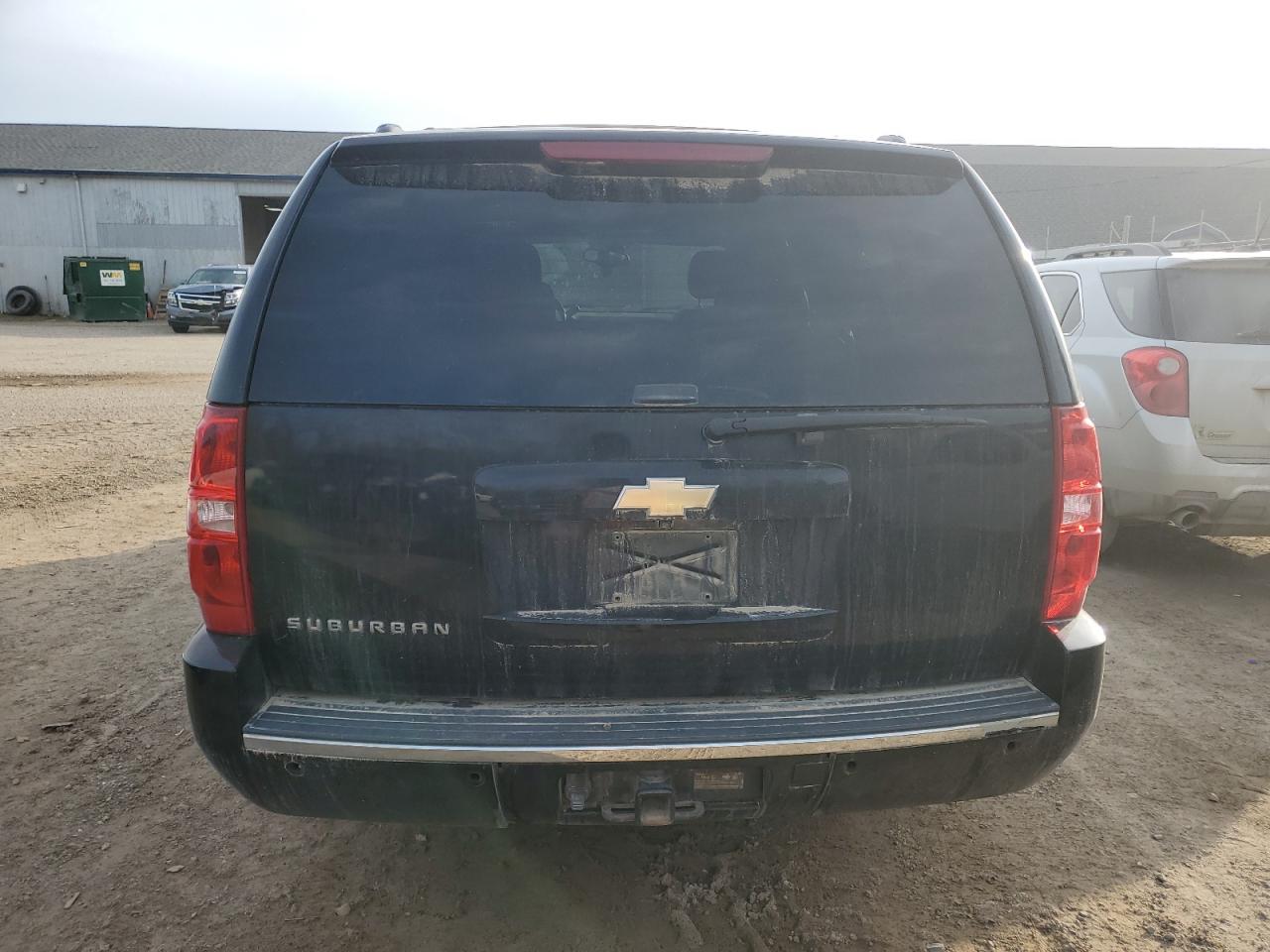 2009 Chevrolet Suburban VIN 1GNFC36J79R217581 Copart auction photo, front end damage thumbnail 6
