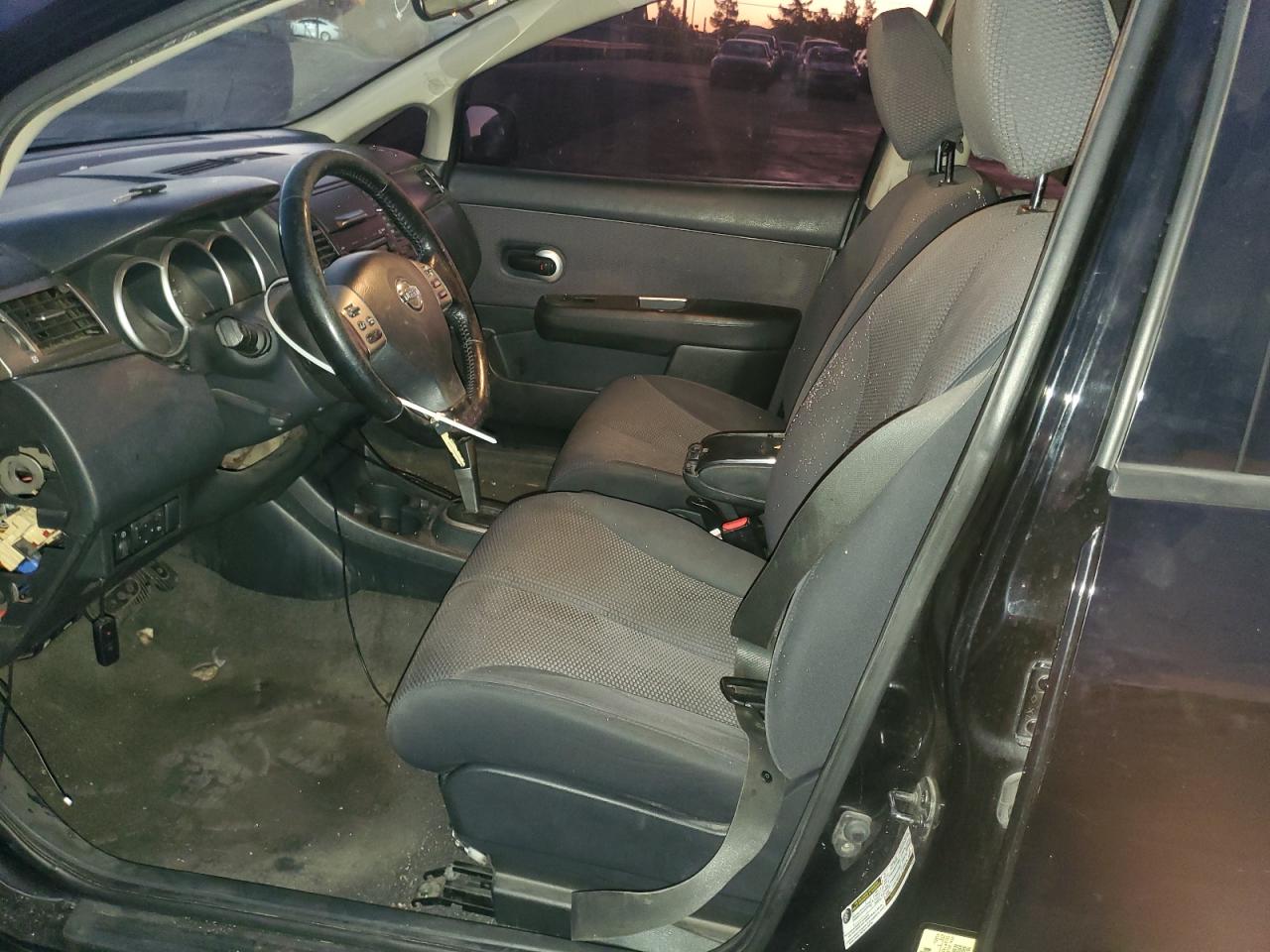 2008 Nissan Versa VIN 3N1BC13E58L426863 Copart auction photo, front end damage thumbnail 7