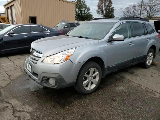 2014 Subaru Outback VIN 4S4BRCMC2E3238227 Copart auction photo, front end damage thumbnail 12