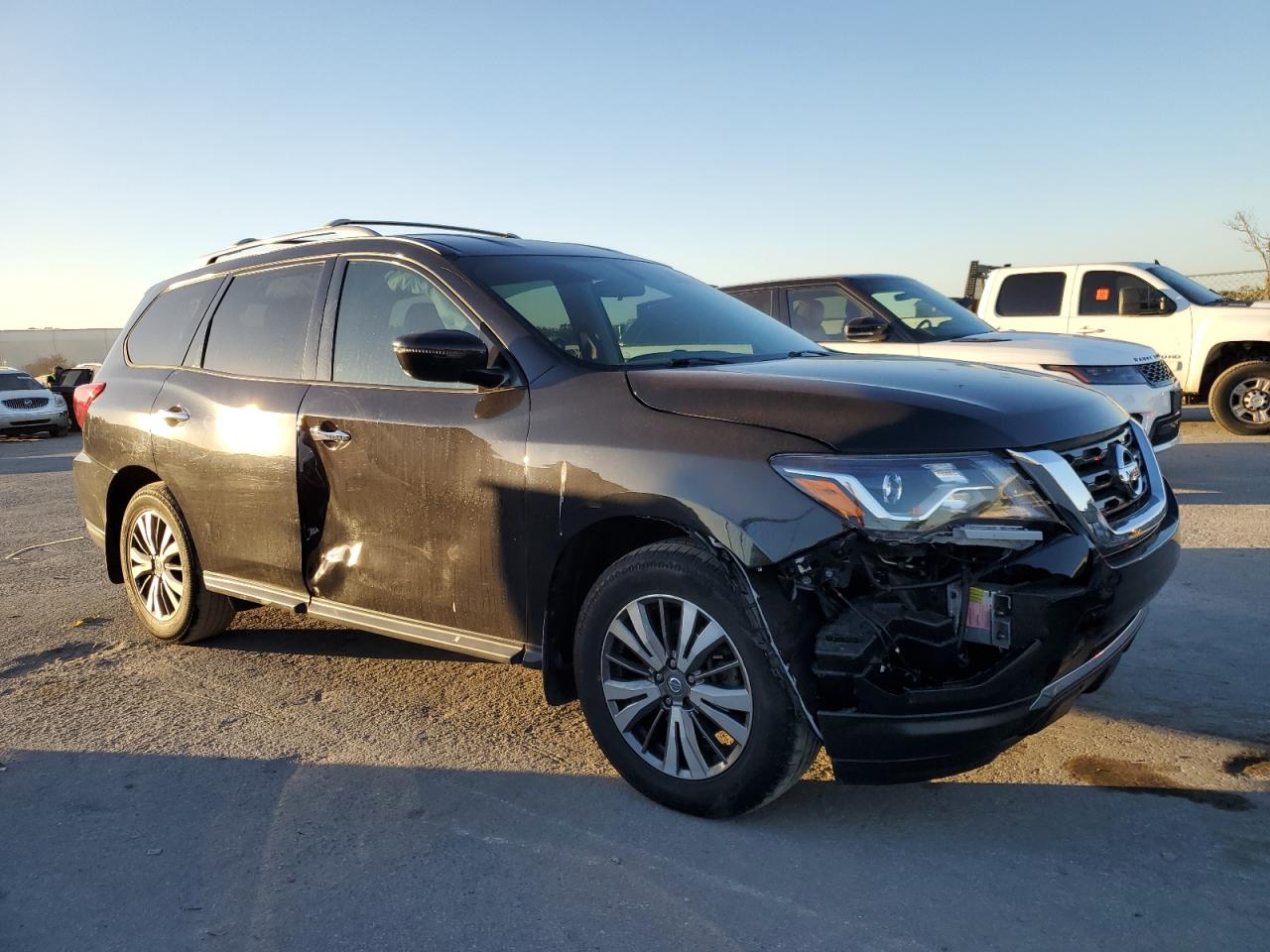 2020 Nissan Pathfinder VIN 5N1DR2AN9LC610152 Copart auction photo, side / front end damage thumbnail 4