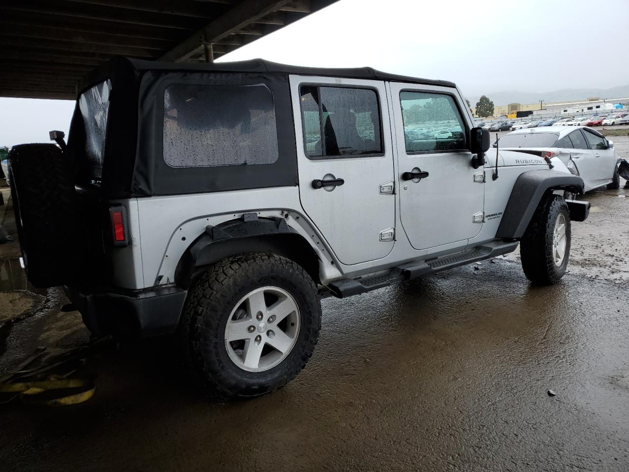 2007 Jeep Wrangler VIN 1J4GA69187L127012 Copart auction photo, front end / undercarriage damage thumbnail 3