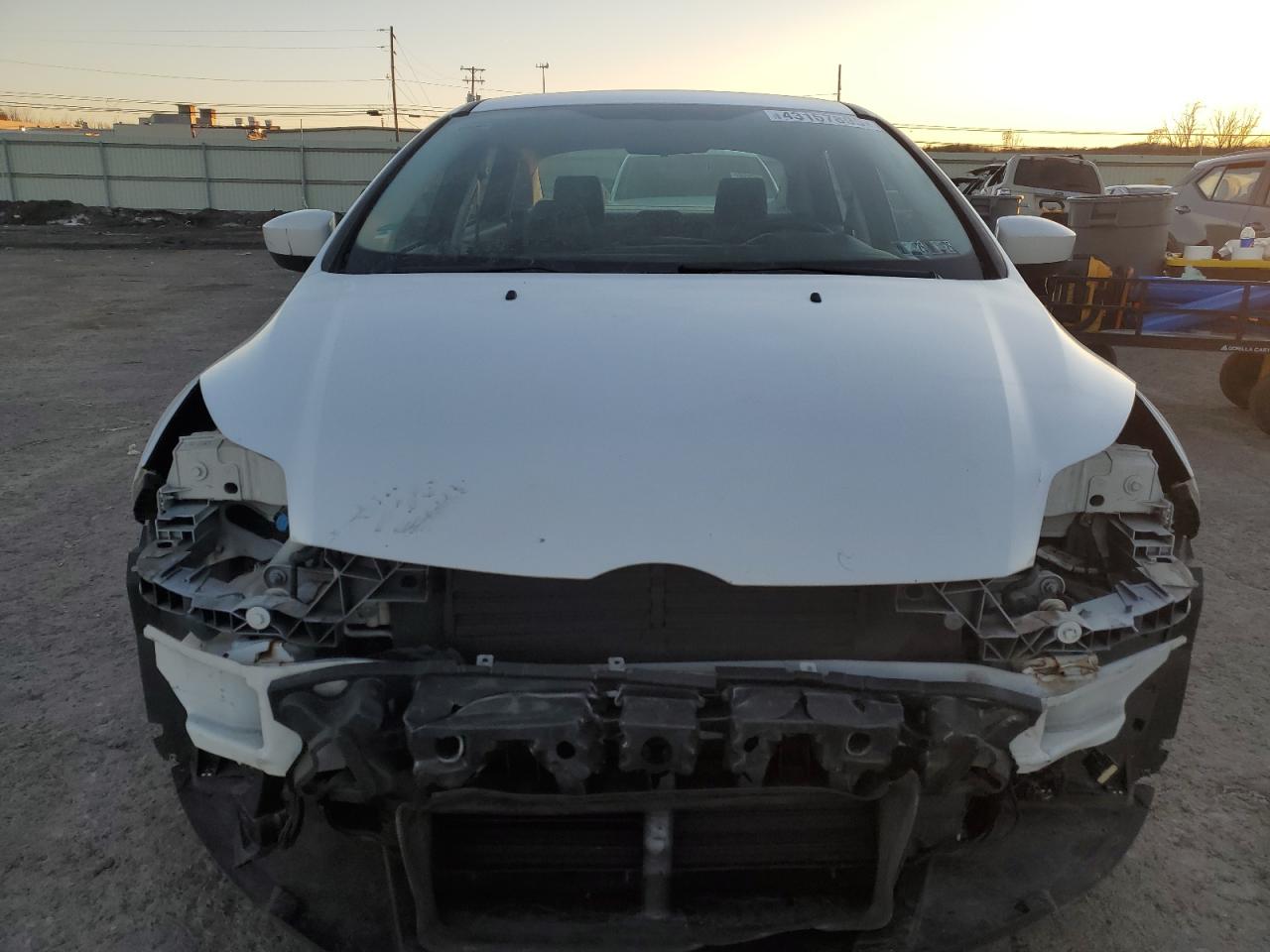 2012 Ford Focus VIN 1FAHP3F27CL417472 Copart auction photo, front end damage thumbnail 5