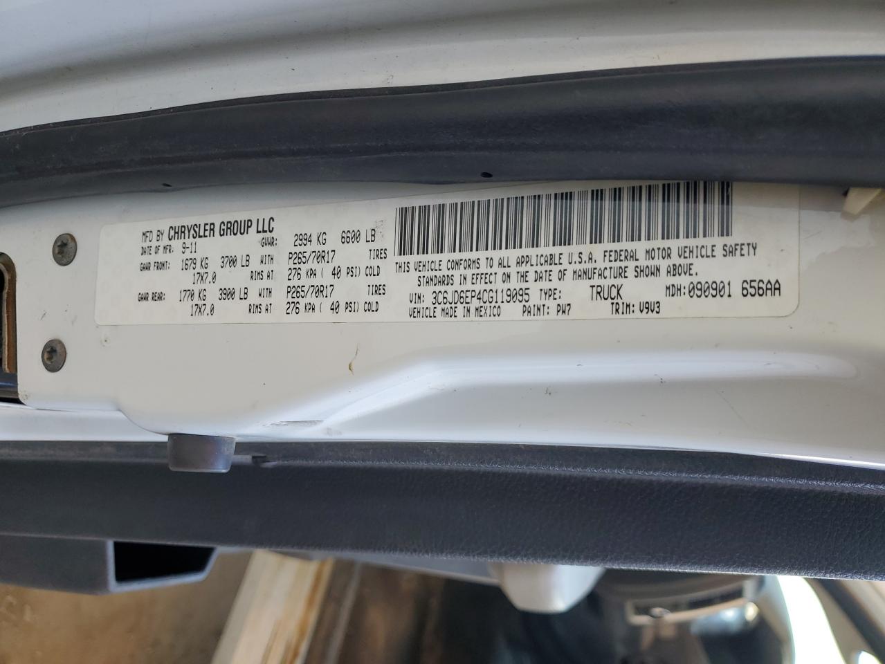 2012 Dodge RAM VIN 3C6JD6EP4CG119095 Copart auction photo, front end / minor dent/scratches damage thumbnail 12