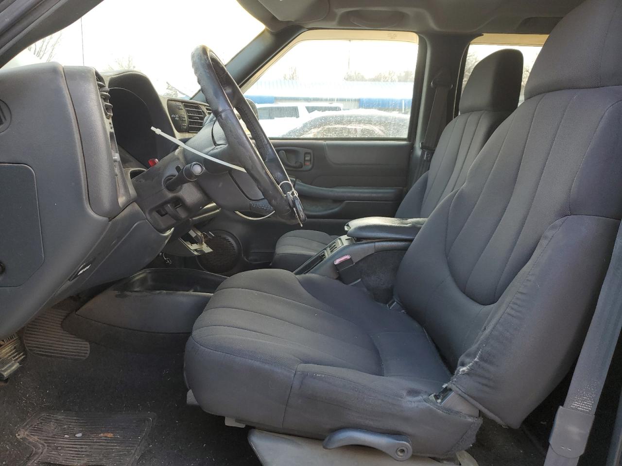 2003 Chevrolet S-10 Pickup VIN 1GCDT13X03K116895 Copart auction photo, rear end / front end damage thumbnail 7