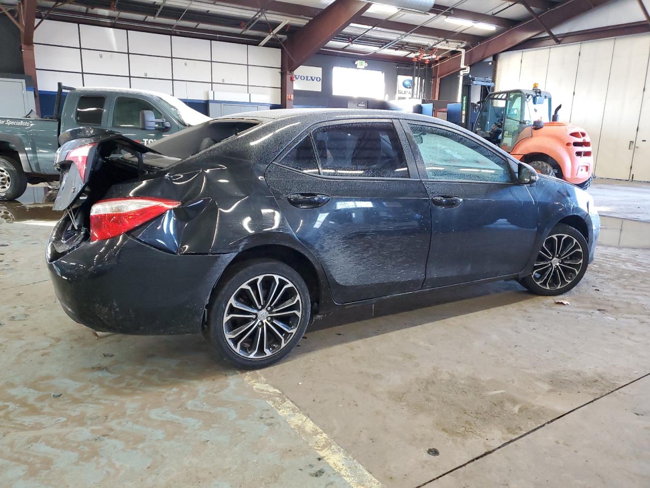 2016 Toyota Corolla VIN 5YFBURHE0GP542314 Copart auction photo, rear end / minor dent/scratches damage thumbnail 3