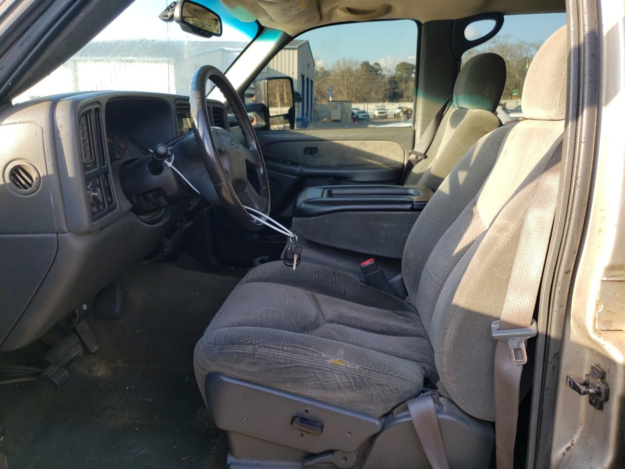 2003 Chevrolet Silverado VIN 1GCHC23U63F159000 Copart auction photo, side / rear end damage thumbnail 7