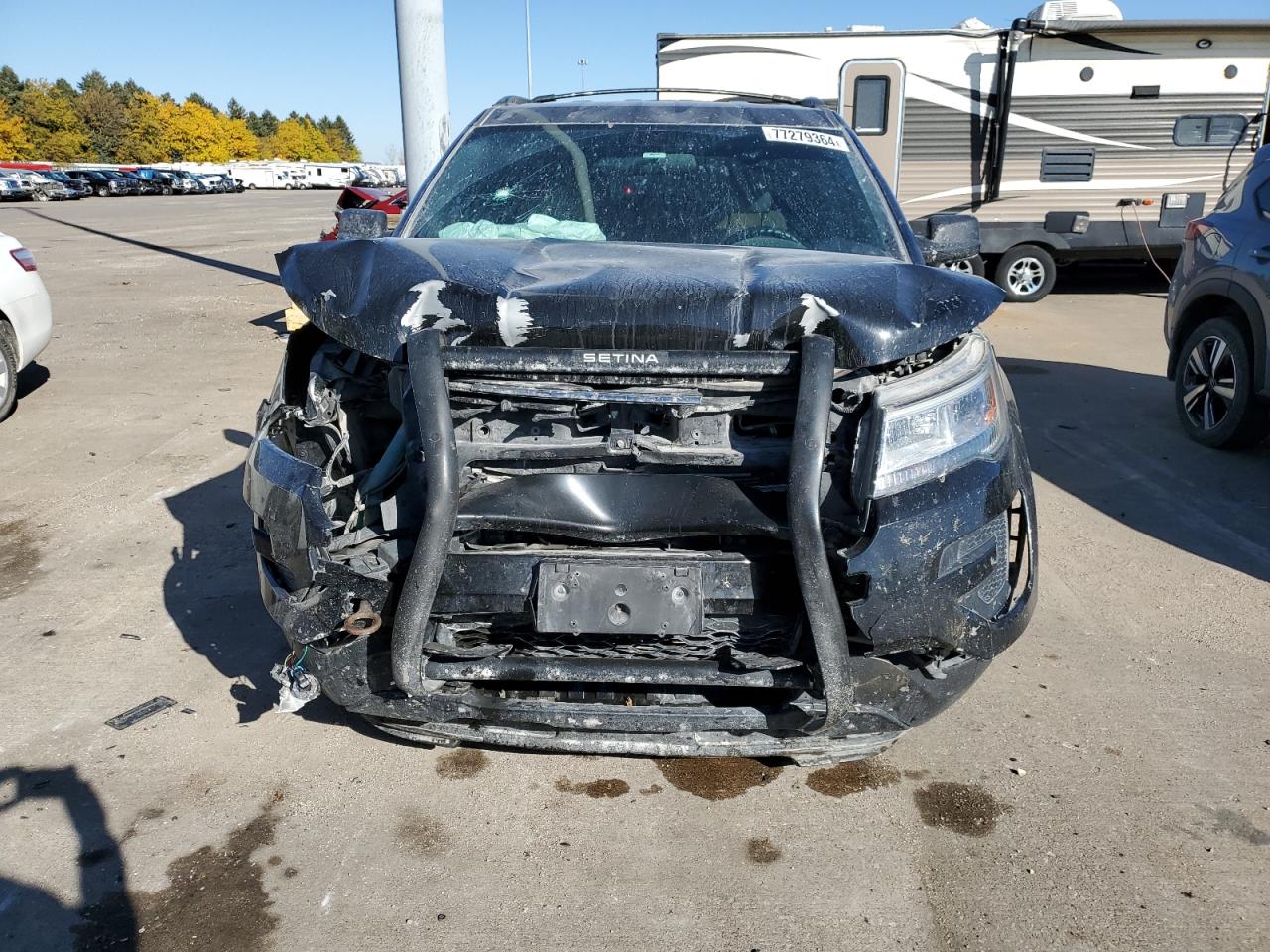 2017 Ford Explorer VIN 1FM5K8B86HGD87332 Copart auction photo, front end / minor dent/scratches damage thumbnail 5