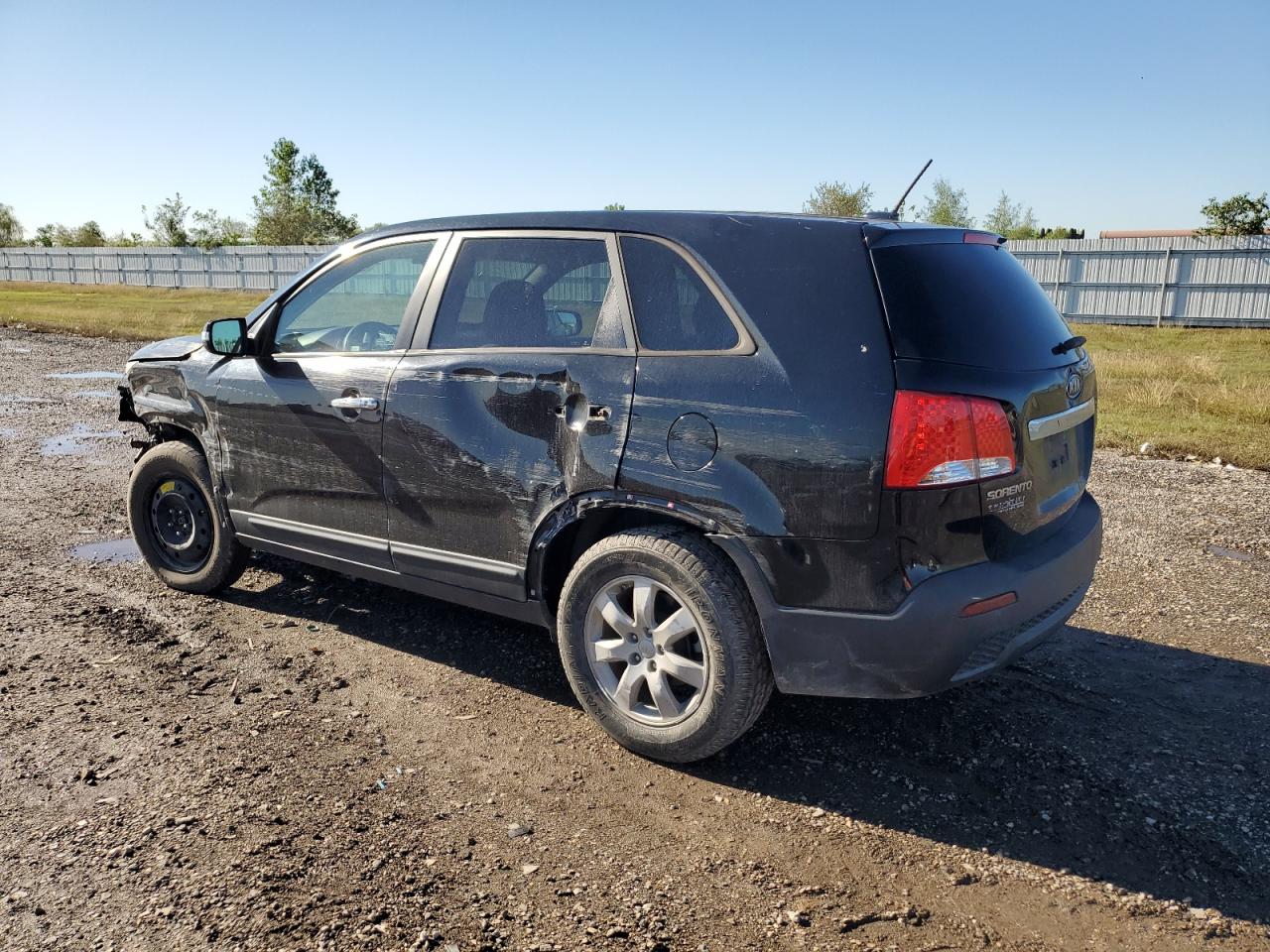 2012 KIA Sorento VIN 5XYKT3A1XCG284468 Copart auction photo, frame damage / side damage thumbnail 2