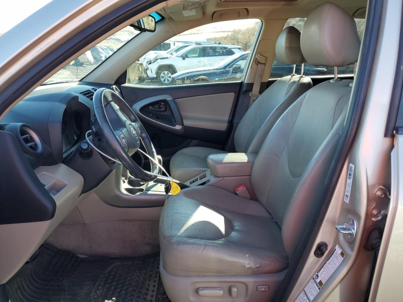 2008 Toyota RAV 4 VIN JTMBK31V086034737 Copart auction photo, side damage thumbnail 7