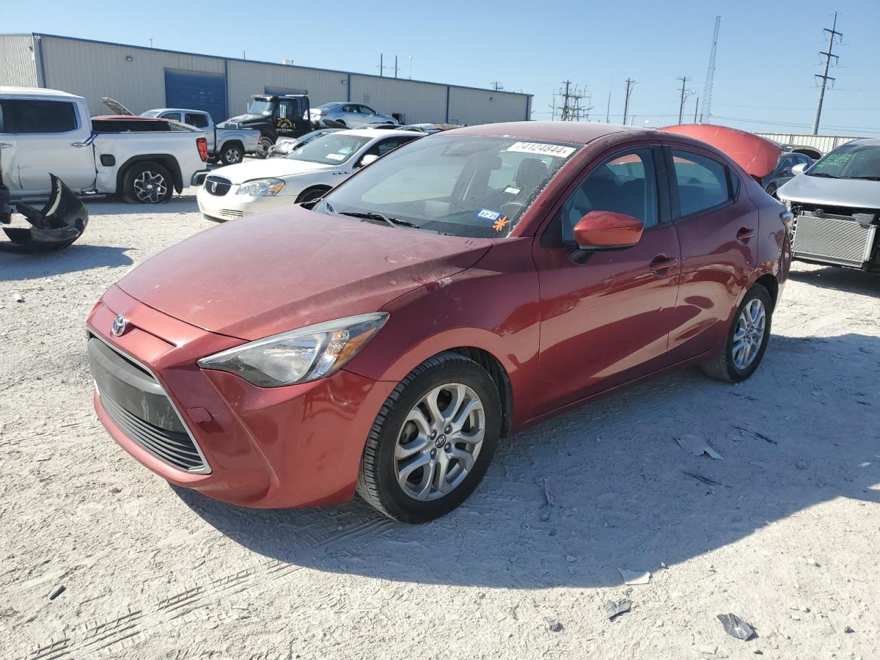 2017 Toyota Yaris VIN 3MYDLBYV3HY183692