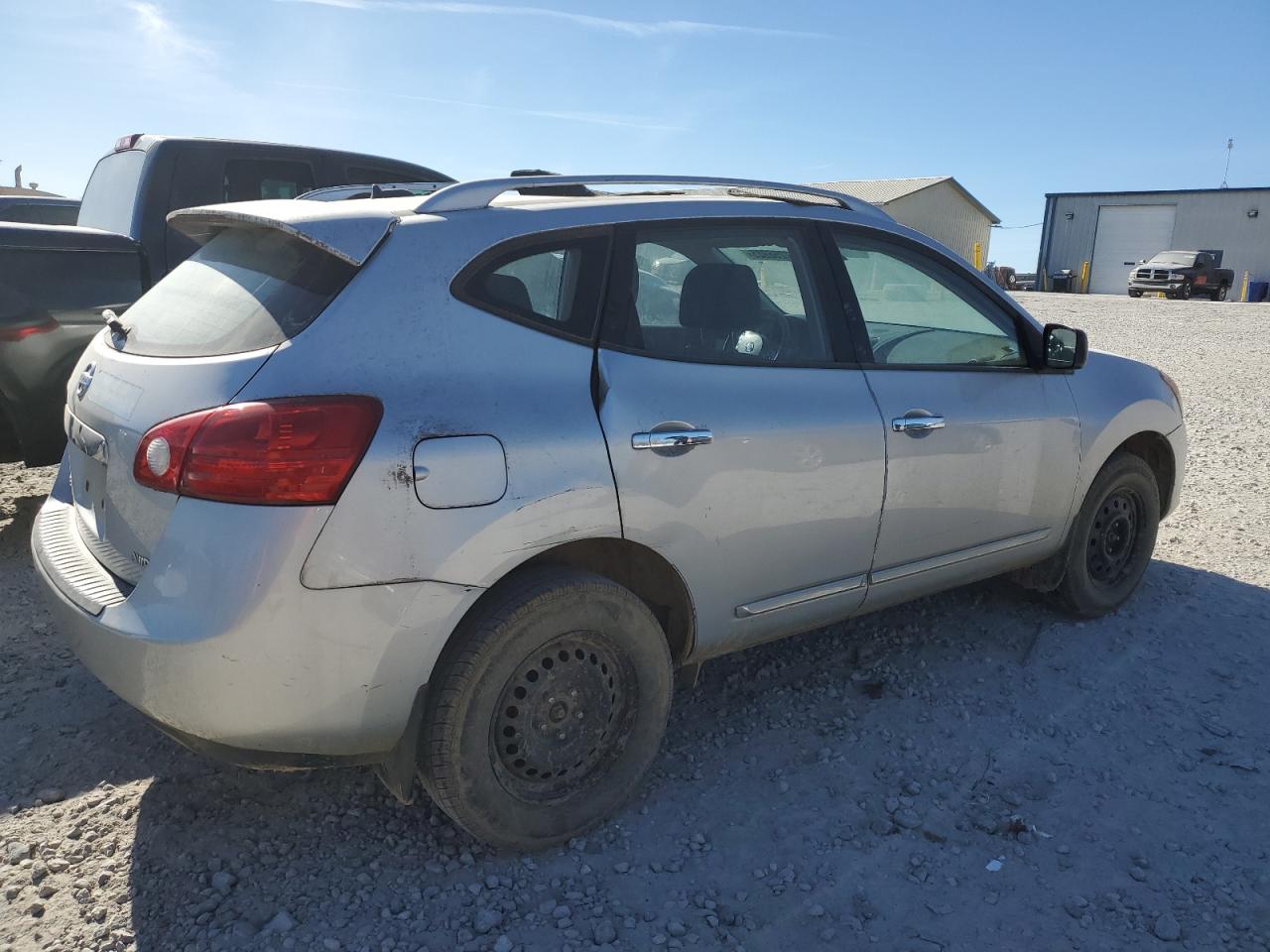 2015 Nissan Rogue VIN JN8AS5MVXFW766300 Copart auction photo, all over / minor dent/scratches damage thumbnail 3