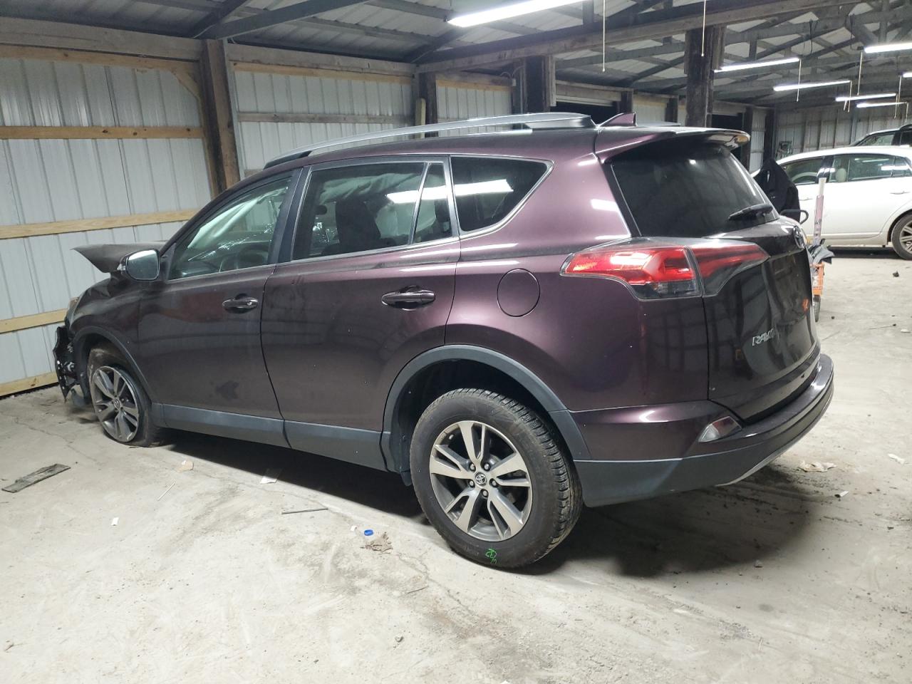 2018 Toyota RAV 4 VIN 2T3RFREV4JW738752 Copart auction photo, all over / undercarriage damage thumbnail 2