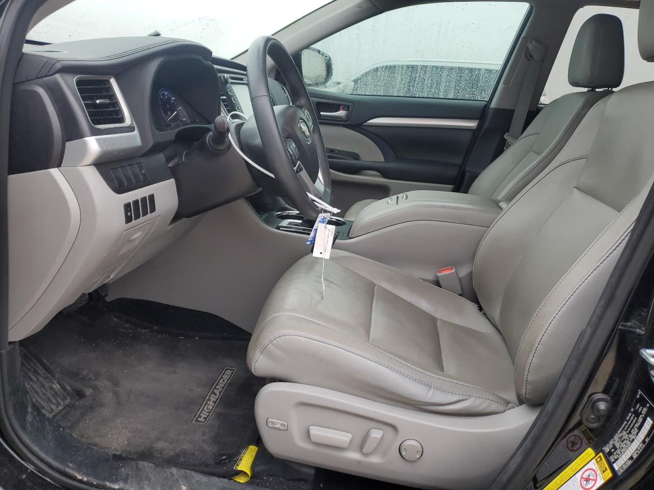 2016 Toyota Highlander VIN 5TDJKRFH4GS329257 Copart auction photo, front end damage thumbnail 7