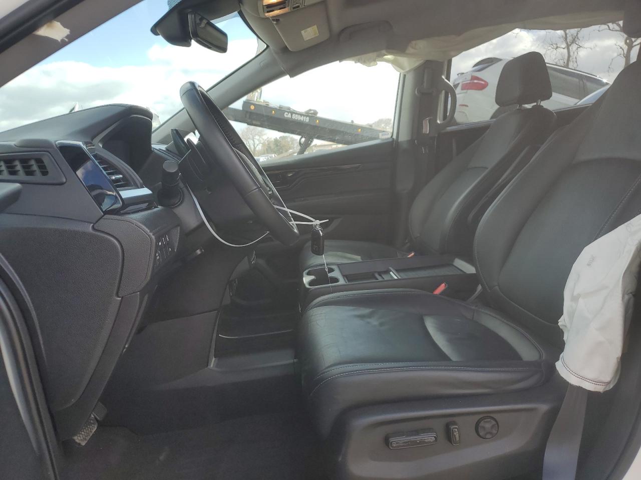 2021 Honda Odyssey VIN 5FNRL6H8XMB038273 Copart auction photo, all over damage thumbnail 7