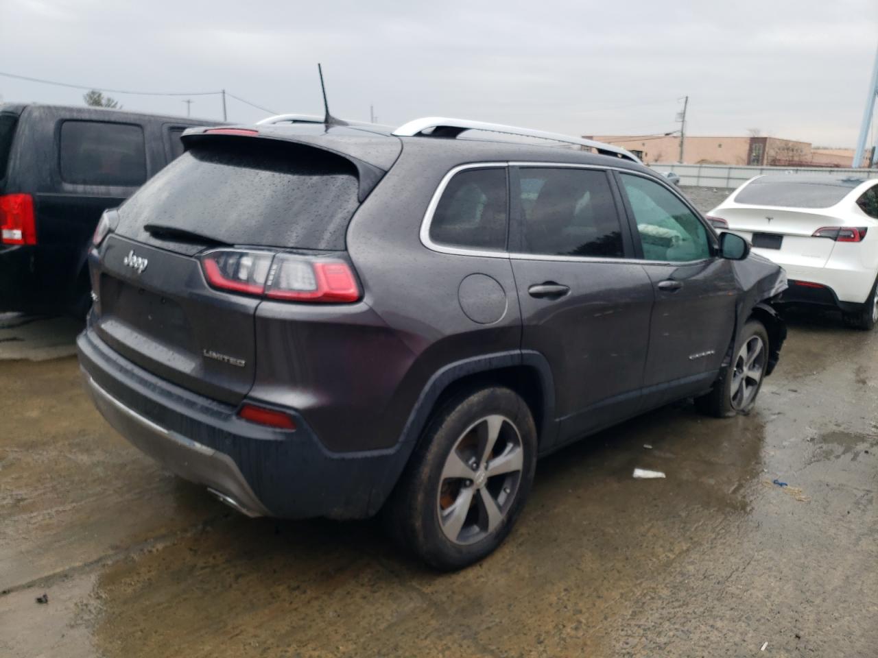 2019 Jeep Grand Cherokee VIN 1C4PJMDX4KD253425 Copart auction photo, front end damage thumbnail 3