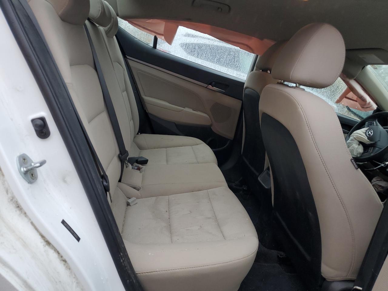 2017 Hyundai Elantra VIN 5NPD84LF0HH130683 Copart auction photo, front end / minor dent/scratches damage thumbnail 10