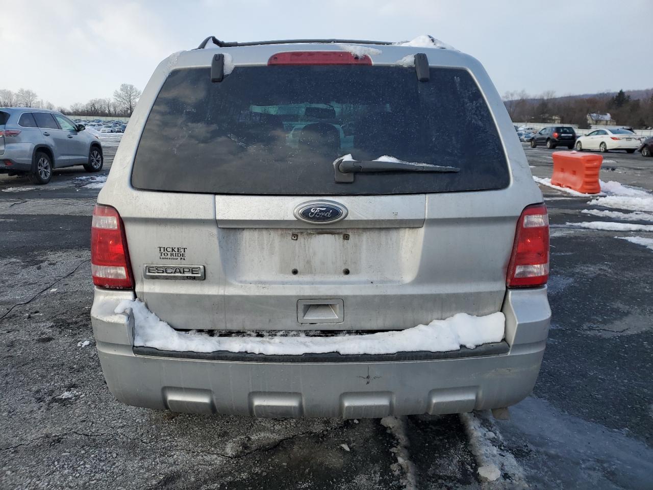 2010 Ford Escape VIN 1FMCU0D71AKC65892 Copart auction photo, front end damage thumbnail 6