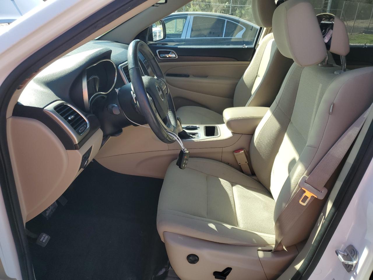 2016 Jeep Grand Cherokee VIN 1C4RJFAG5GC463280 Copart auction photo, rear end / minor dent/scratches damage thumbnail 7