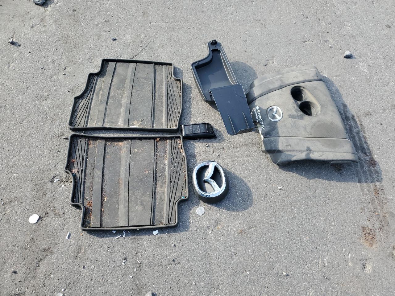 2016 Mazda CX-5 VIN JM3KE4CY7G0784813 Copart auction photo, frame damage / front end damage thumbnail 16