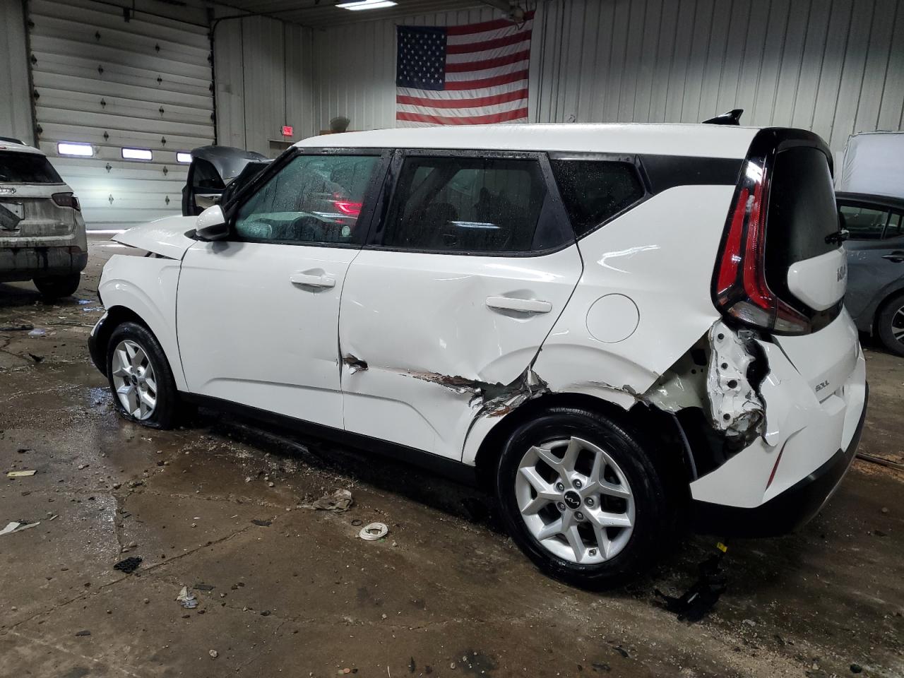 2024 KIA Soul VIN KNDJ23AU3R7233201 Copart auction photo, all over damage thumbnail 2