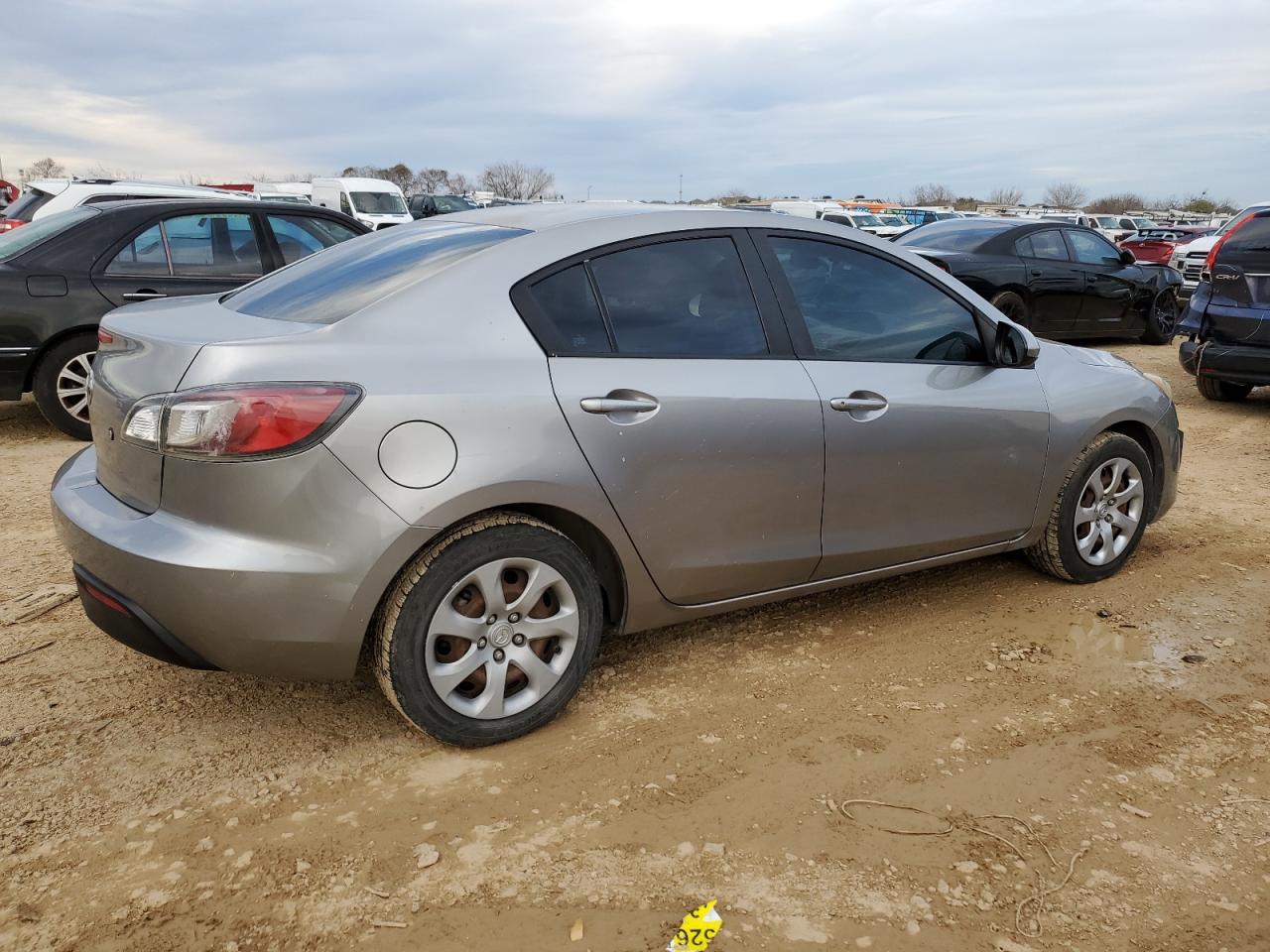 2011 Mazda 3 VIN JM1BL1UF7B1451606 Copart auction photo, rear end / minor dent/scratches damage thumbnail 3