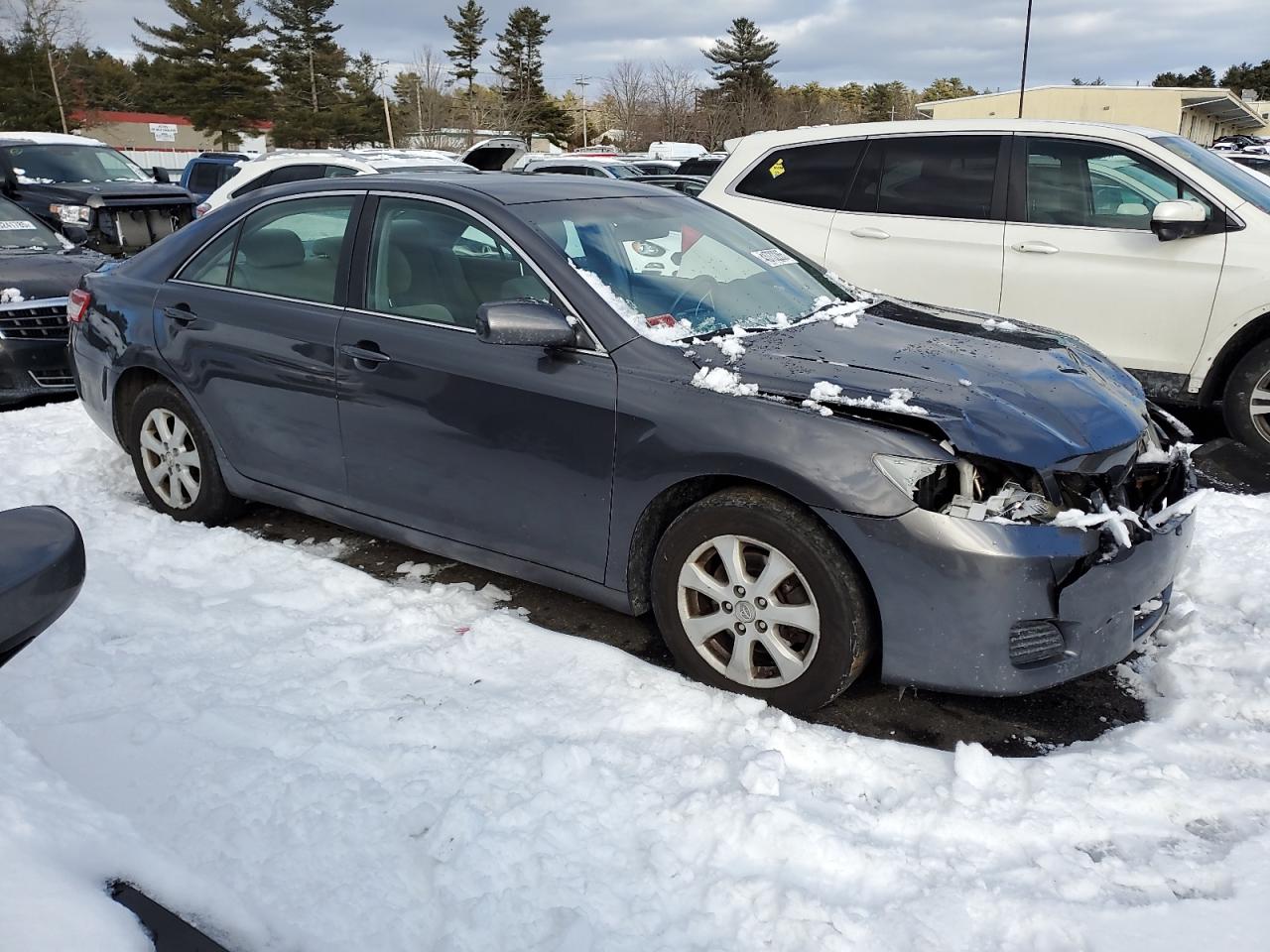 2011 Toyota Camry VIN 4T4BF3EK1BR115142 Copart auction photo, front end / minor dent/scratches damage thumbnail 4
