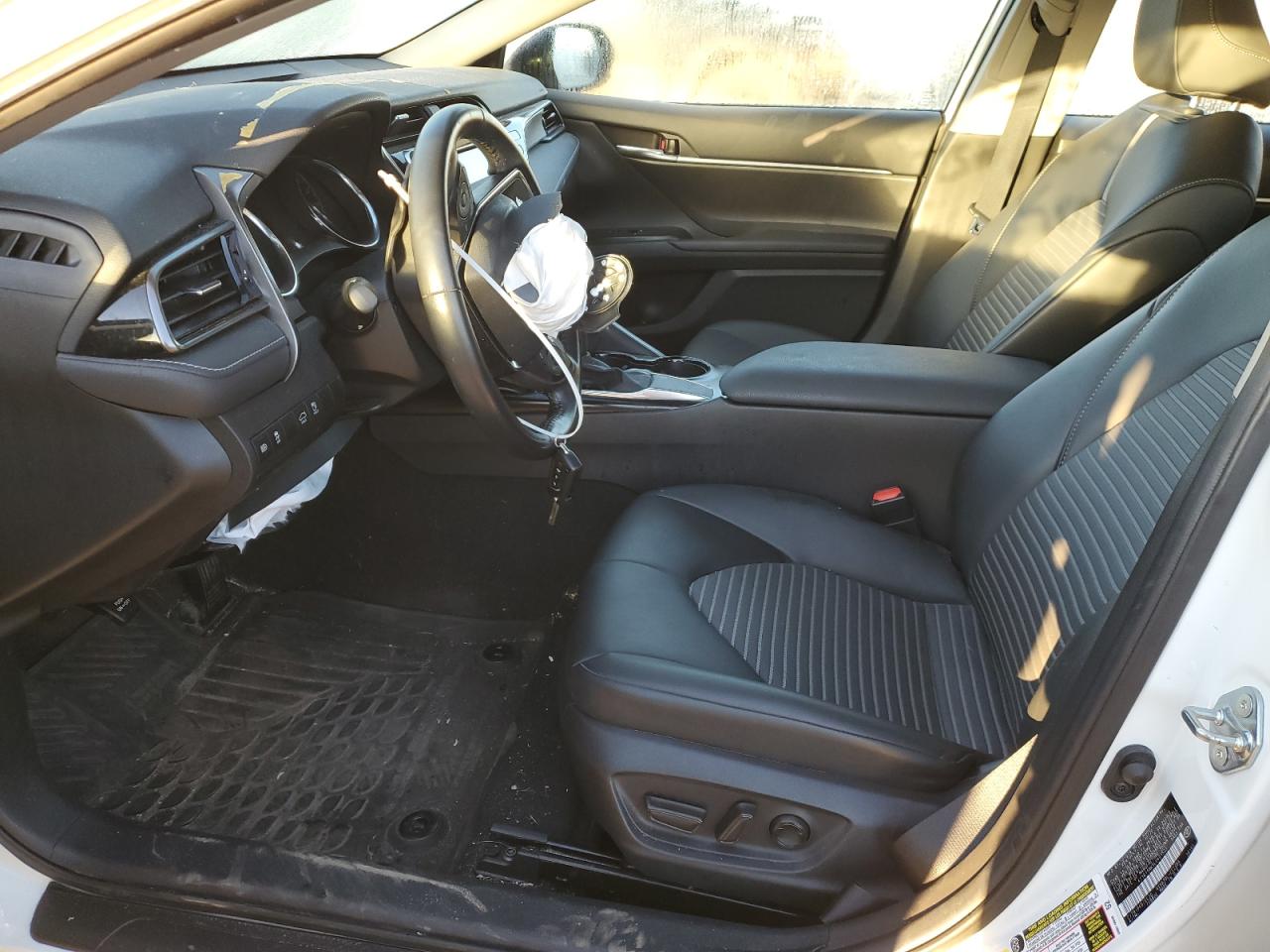 2020 Toyota Camry VIN 4T1G11AK5LU401523 Copart auction photo, front end damage thumbnail 7