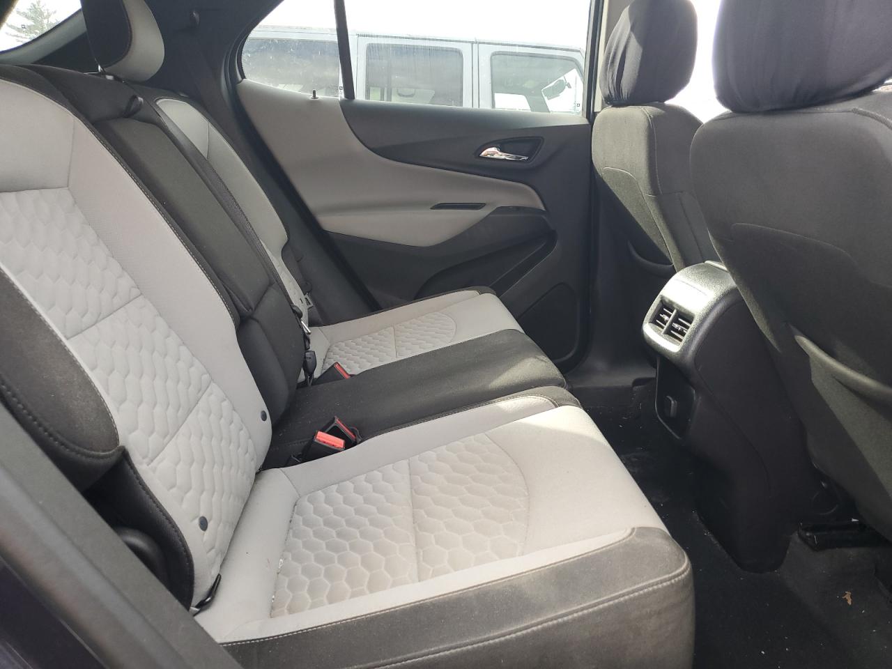 2018 Chevrolet Equinox VIN 3GNAXJEV5JL304933 Copart auction photo, front end / minor dent/scratches damage thumbnail 11