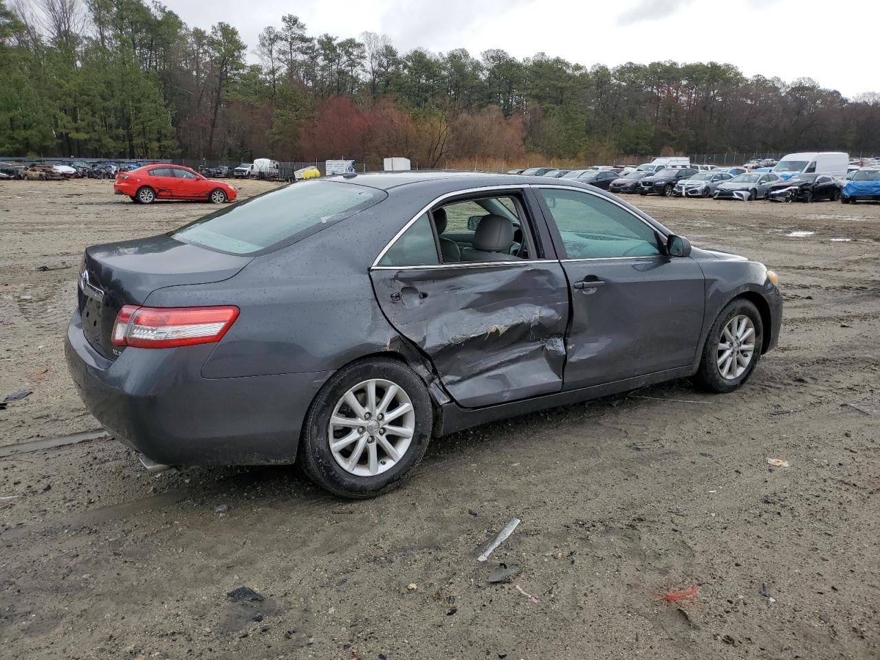2011 Toyota Camry VIN 4T1BF3EK0BU219180 Copart auction photo, side / minor dent/scratches damage thumbnail 3