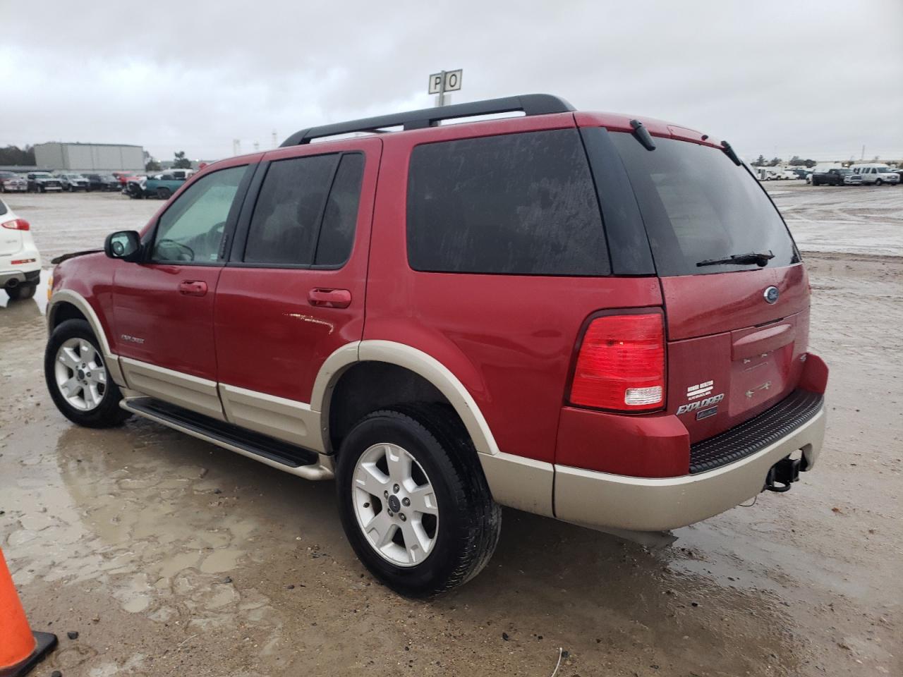 2005 Ford Explorer VIN 1FMZU64K95UA84552 Copart auction photo, rear end / front end damage thumbnail 2
