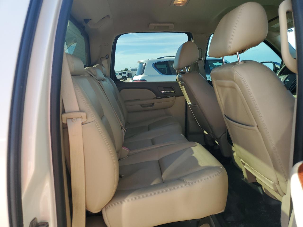 2012 Chevrolet Avalanche VIN 3GNTKGE70CG195269 Copart auction photo, water/flood damage thumbnail 10