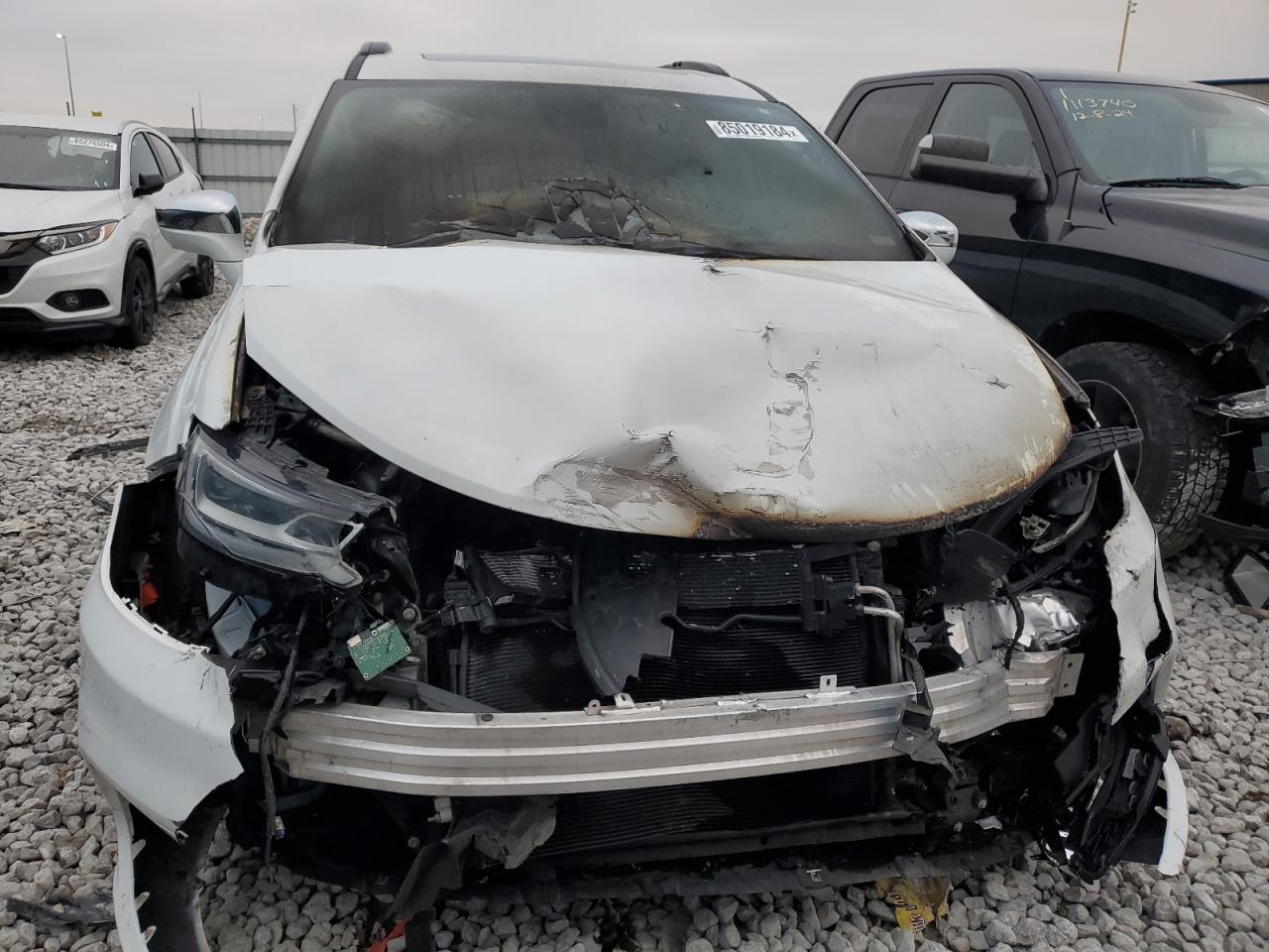 2022 Chrysler Pacifica VIN 2C4RC1GG0NR133653 Copart auction photo, burn damage thumbnail 5