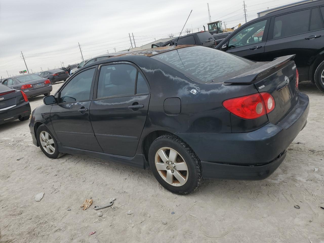 2006 Toyota Corolla VIN 1NXBR32E06Z670590 Copart auction photo, side / front end damage thumbnail 2