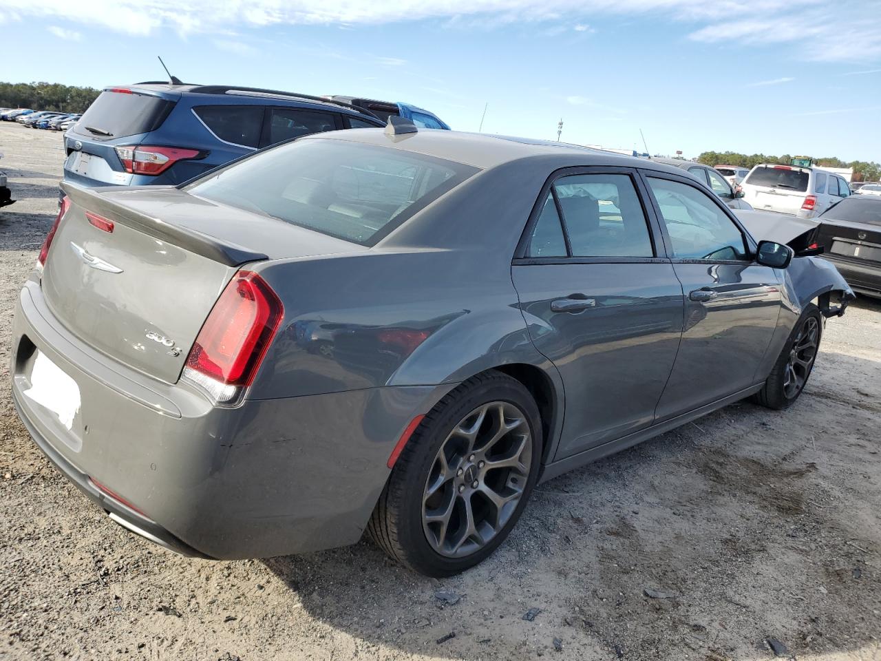 2018 Chrysler 300 VIN 2C3CCABG0JH275387 Copart auction photo, front end damage thumbnail 3