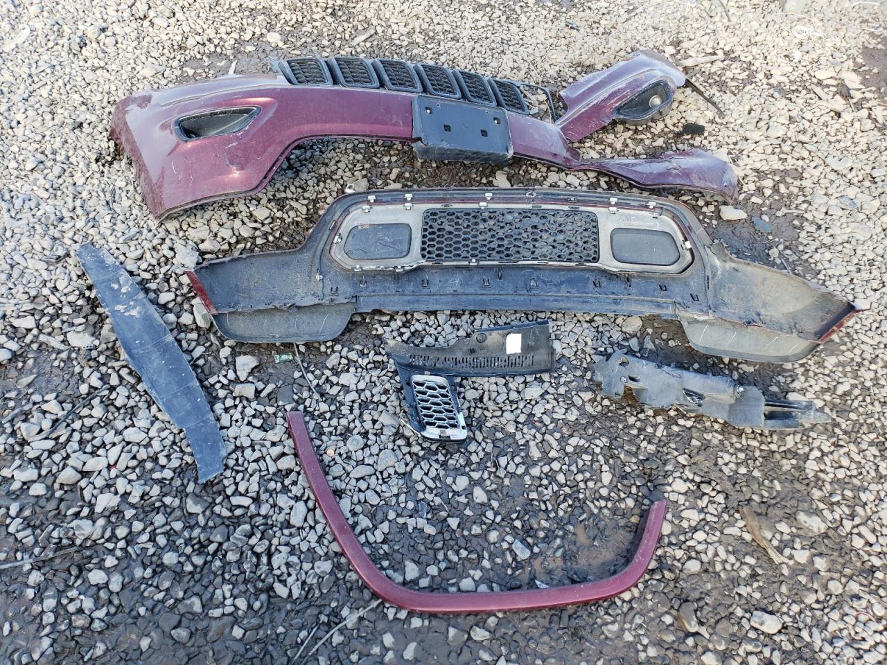 2017 Jeep Grand Cherokee VIN 1C4RJFAG9HC786054 Copart auction photo, front end / side damage thumbnail 13