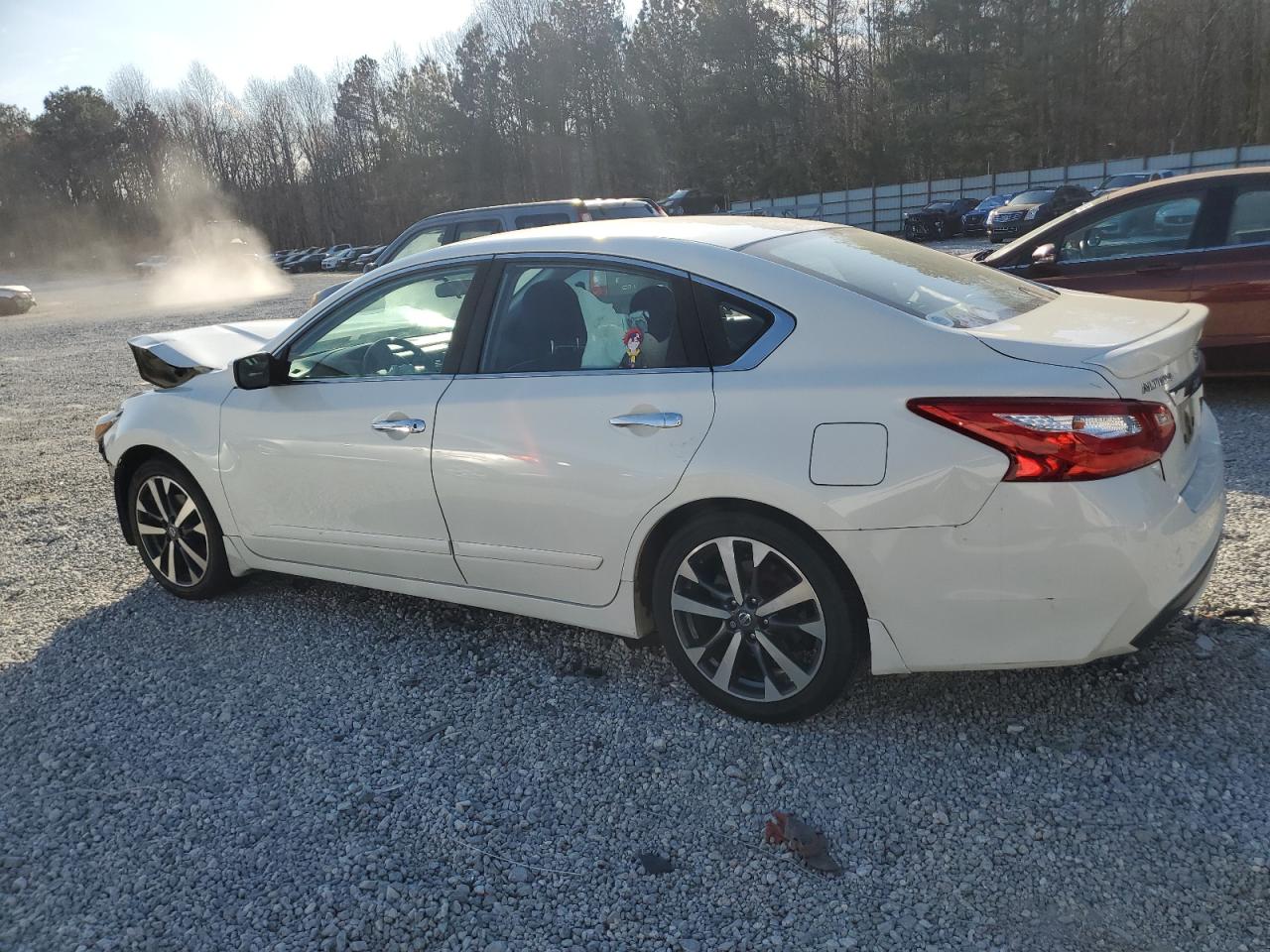 2016 Nissan Altima VIN 1N4AL3AP6GC271197 Copart auction photo, front end / rear end damage thumbnail 2