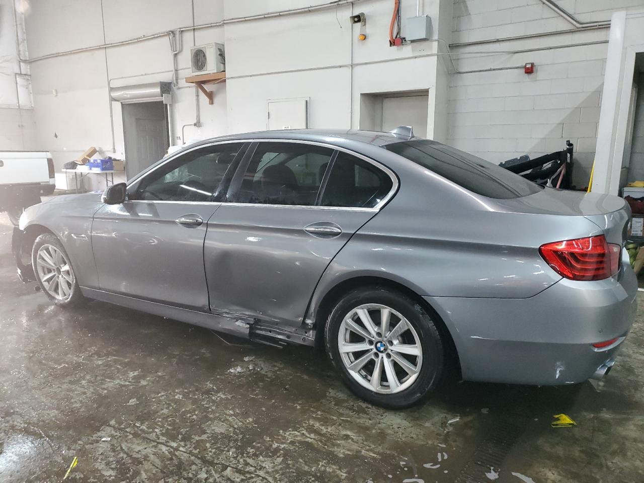 2014 BMW 5er VIN WBA5A7C54ED613707 Copart auction photo, front end / side damage thumbnail 2