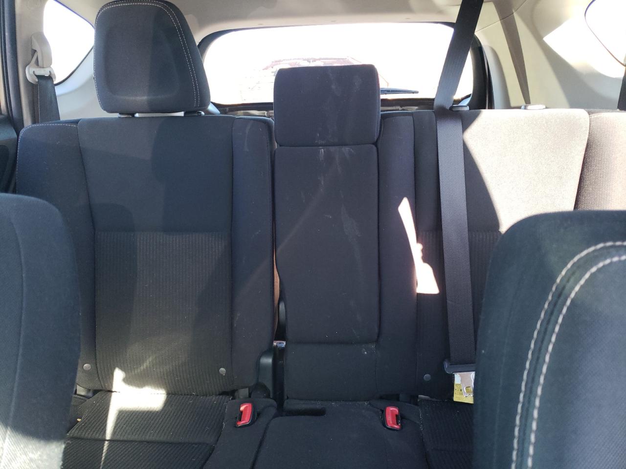 2015 Toyota RAV 4 VIN JTMRFREV5FD164957 Copart auction photo, rear end / minor dent/scratches damage thumbnail 10