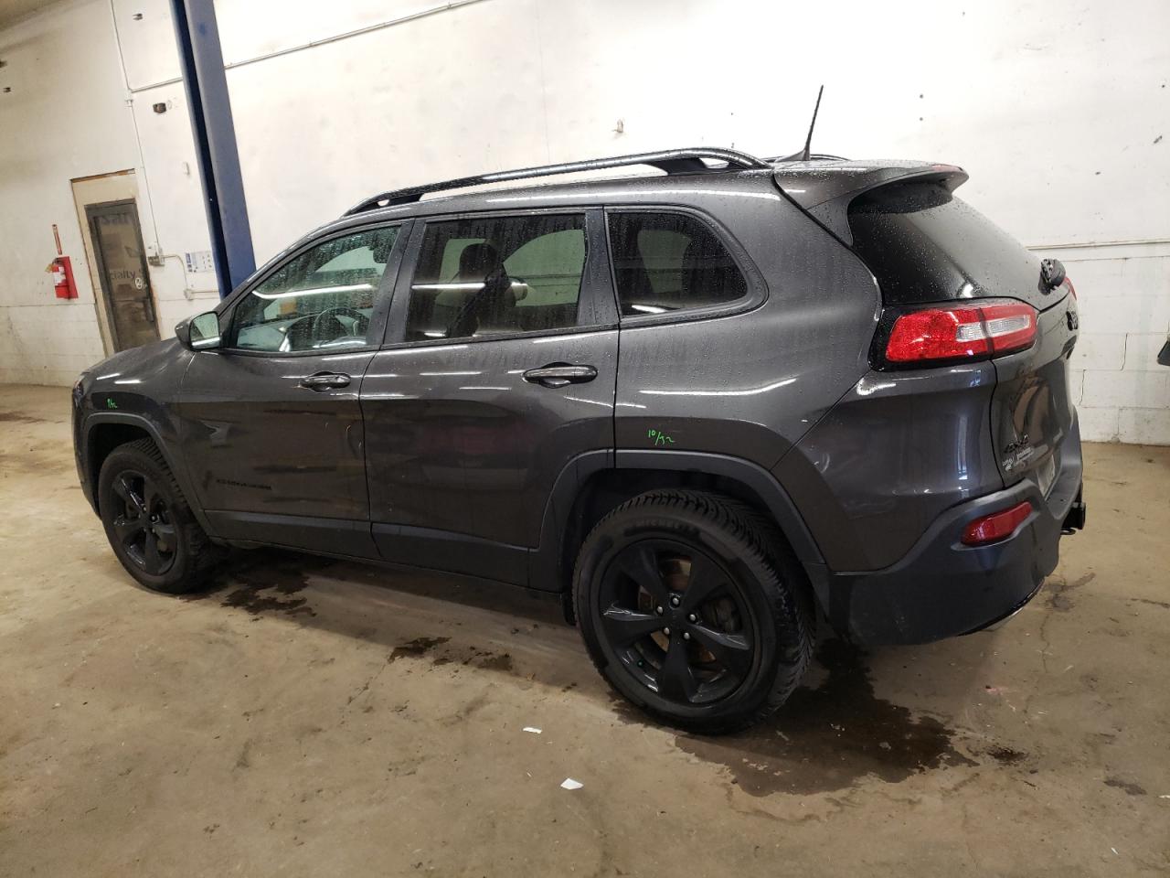 2016 Jeep Grand Cherokee VIN 1C4PJMCS0GW103829 Copart auction photo, front end / side damage thumbnail 2