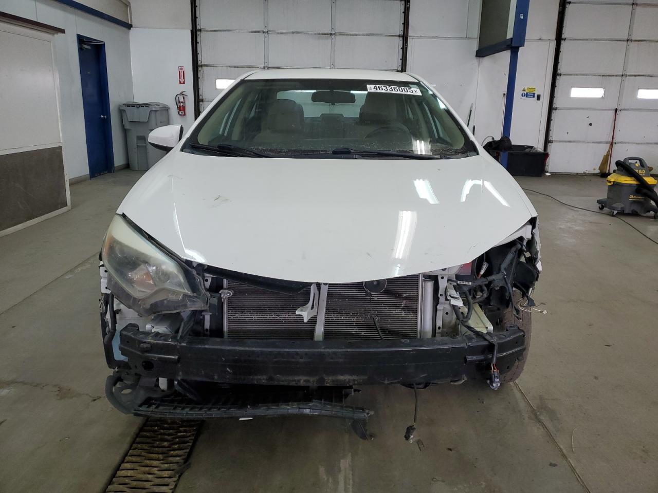 2014 Toyota Corolla VIN 5YFBURHE1EP117682 Copart auction photo, front end damage thumbnail 5
