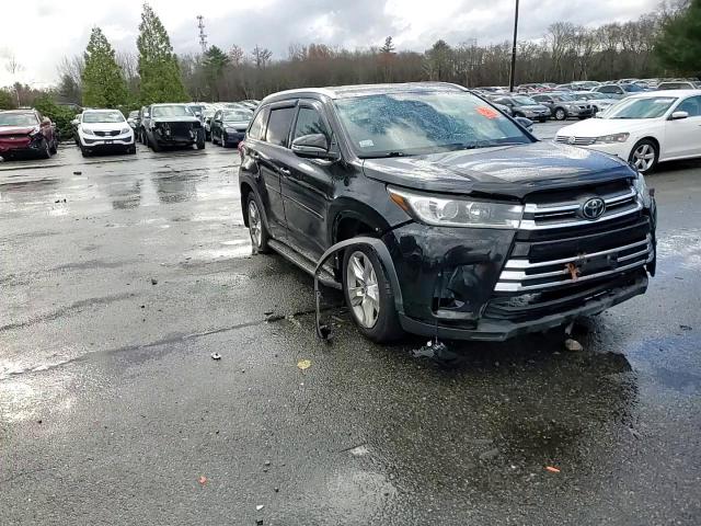 2018 Toyota Highlander VIN 5TDDZRFH6JS491830 Copart auction photo, front end / minor dent/scratches damage thumbnail 12