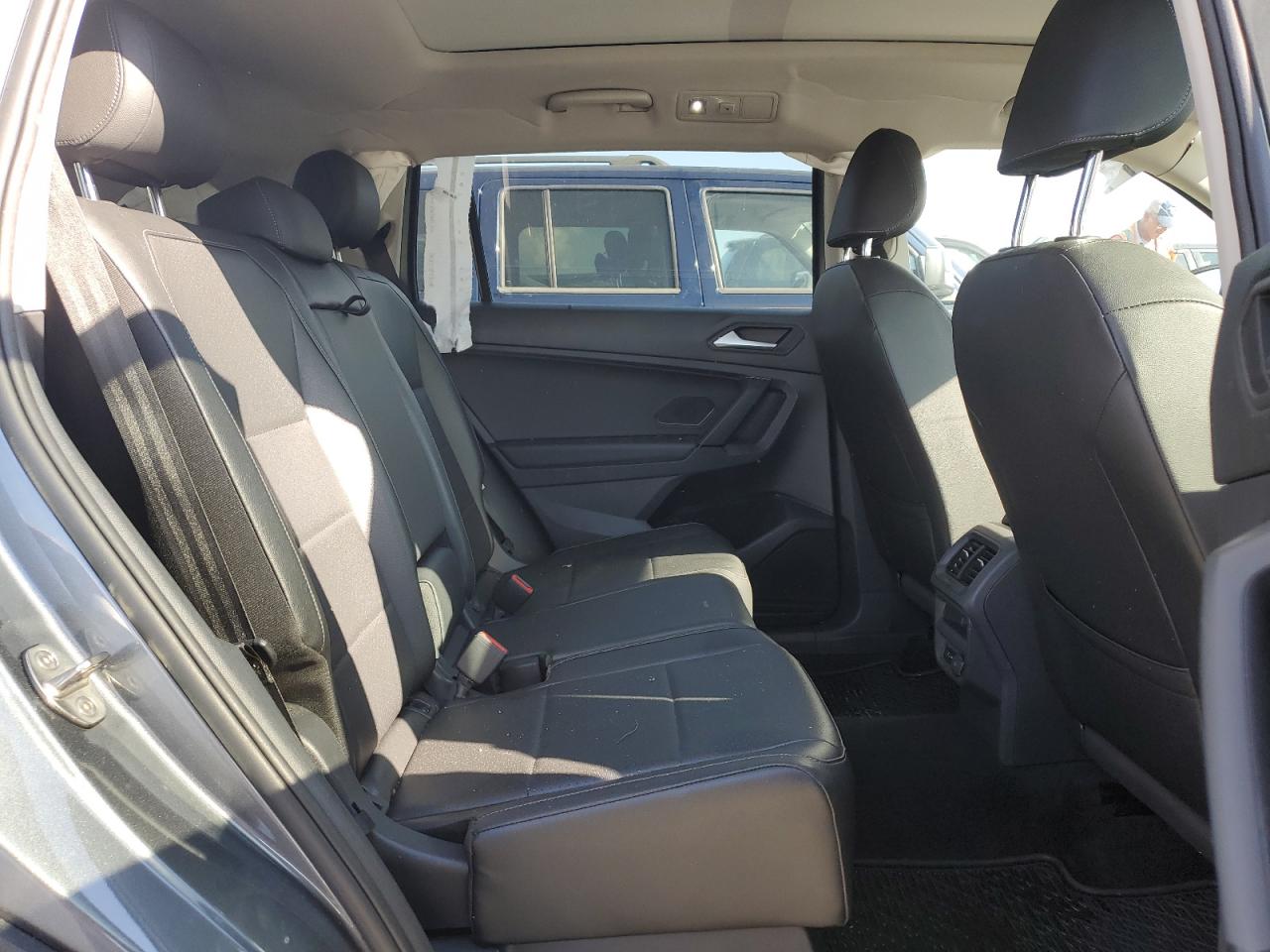 2019 Volkswagen Tiguan VIN 3VV2B7AX7KM176620 Copart auction photo, front end / rear end damage thumbnail 10