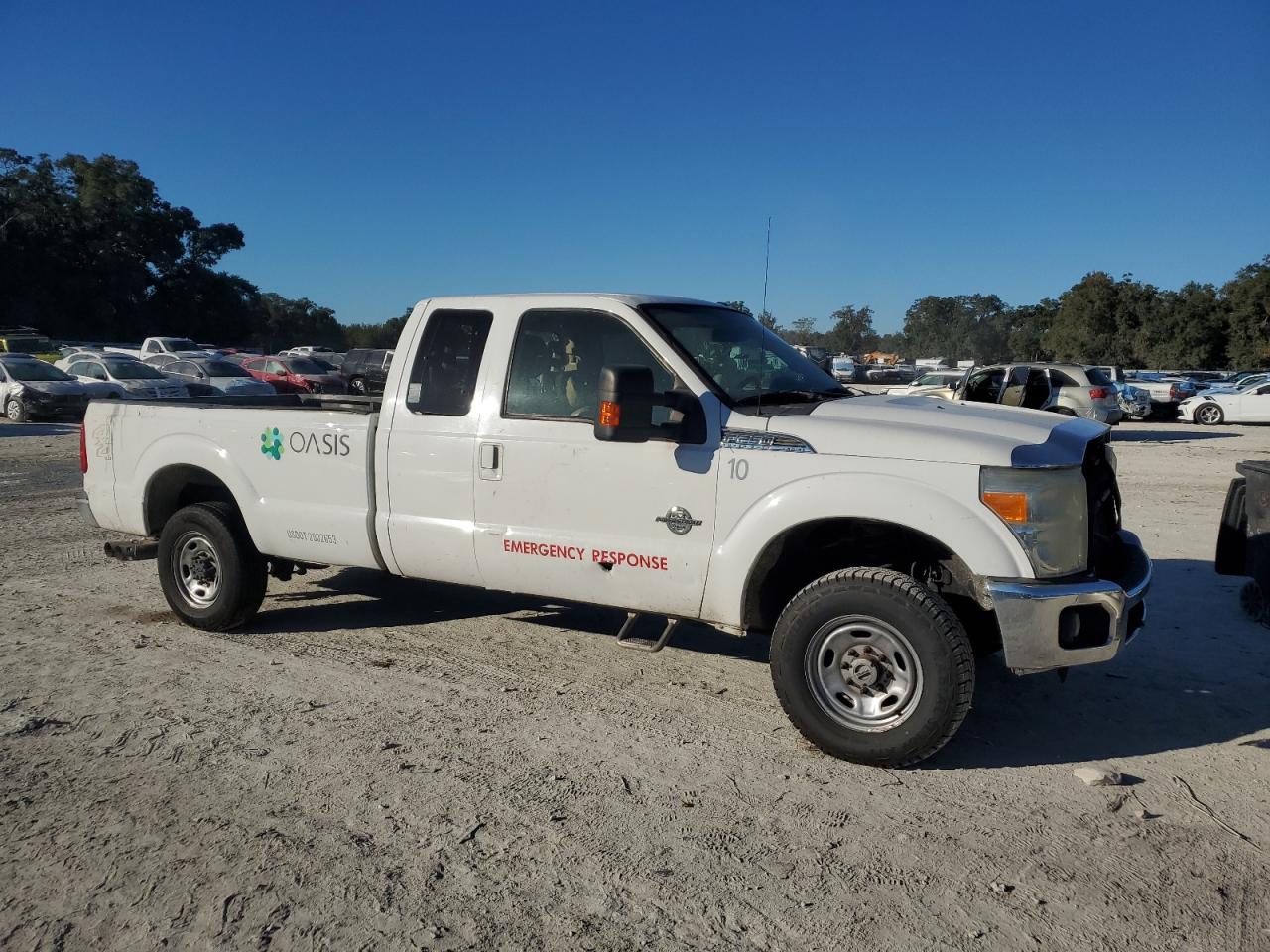 2012 Ford F250 VIN 1FT7X2BT7CEC53496 Copart auction photo, top/roof / front end damage thumbnail 4